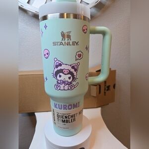 Custom Wrap Kuromi 40 Oz Quencher Tumbler
